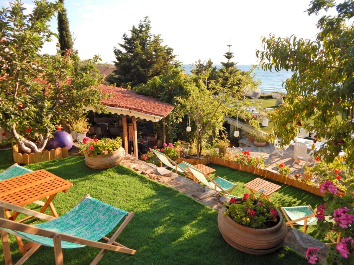 Palmina Mare Villa And Studios Paralia Vrachou Exterior foto